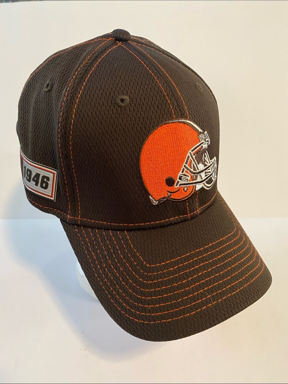 New Era Cleveland Browns 2019 NFL Sideline Road Official 39THIRTY Cap